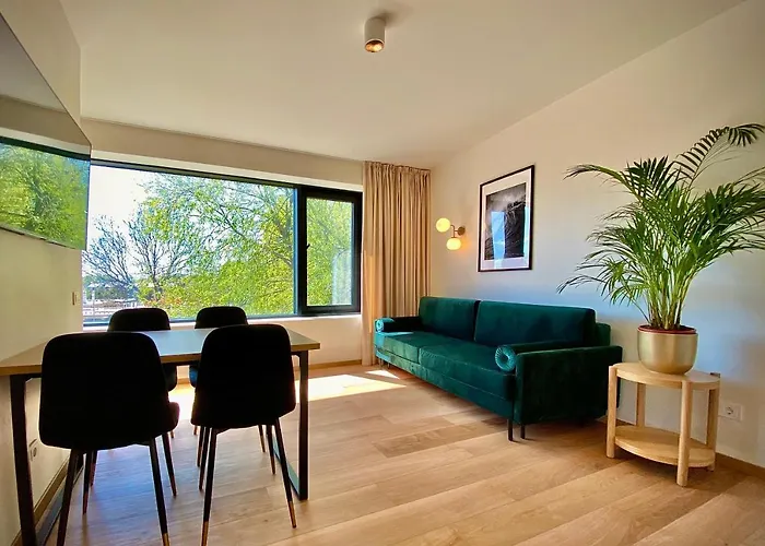 Sirena מלון דירות פלאנגה